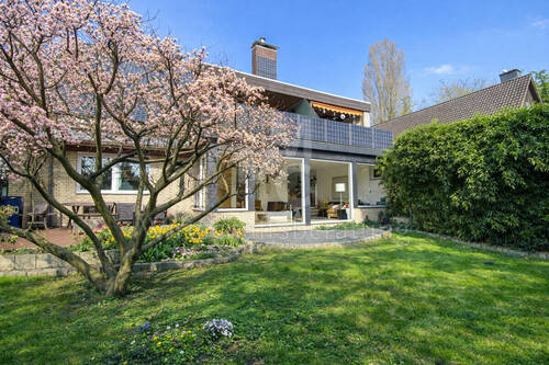 Frühlingsvisualisierung - Mehrfamilienhaus, Wohnhaus mit 362,00 m&sup2; in Hannover zum Kaufen