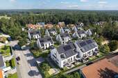 Luftbild_Visu_Bischofsweiher (1).jpg - Neubau - 10 m² Sonnen-Loggia, freier Ausblick, begehrte Wohnlage Nähe Dechsendorfer Weiher