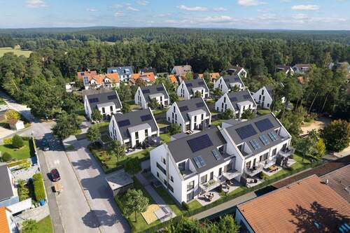 Luftbild_Visu_Bischofsweiher (1).jpg - Neubau - 10 m² Sonnen-Loggia, freier Ausblick, begehrte Wohnlage Nähe Dechsendorfer Weiher