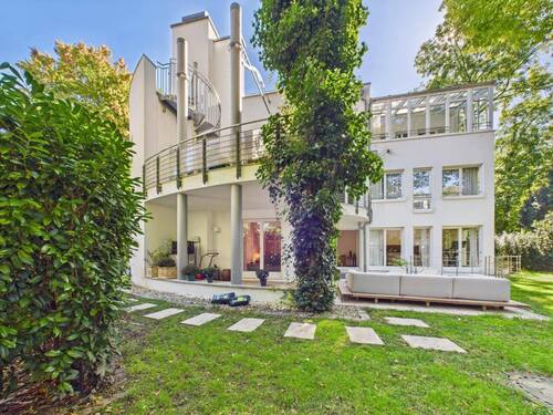 Terrasse mit Garten - 