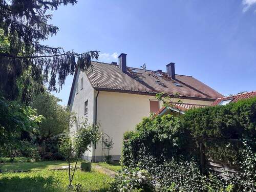 Hausansicht hinten - 