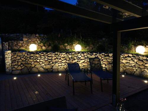 Garten bei Nacht.jpeg - 