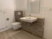Bad/WC - Etagenwohnung mit 84,00 m&sup2; in Straubung zur Miete
