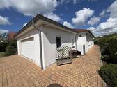 Weg zum Hauseingang - 