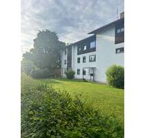Selbst einziehen oder vermieten? Ein-Zimmer-Wohnung zum Ausbau in ruhiger Lage von Bad Tölz.