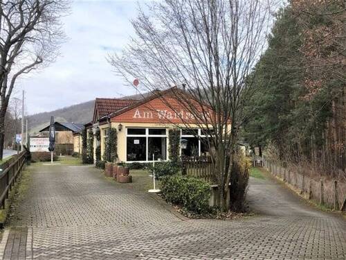 Ansicht - Café, Restaurant oder auch Atelier, Ausstellung, Lager, Oldtimer-Garagen …