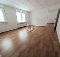 !!! ImmoPoint !!! renovierte Anlieger-Wohnung mit eigener Etagen-Heizung - Iserlohn Obergrüne