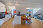 Wohn/Essbereich - 4 Zimmer Etagenwohnung zum Kaufen in Germering