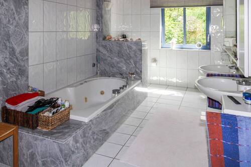Badezimmer EG - 