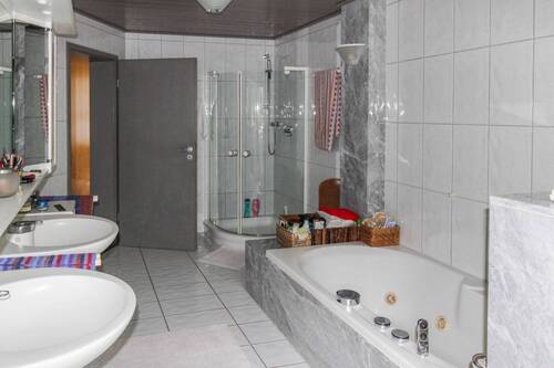 Badezimmer EG - 