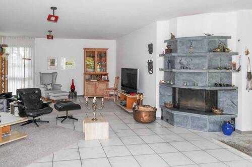 Wohnzimmer - 6 Zimmer Einfamilienhaus zum Kaufen in Wolfsburg