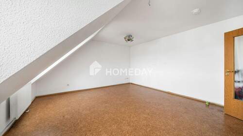 Wohnzimmer 2 - 1 Zimmer Etagenwohnung zum Kaufen in Meißen