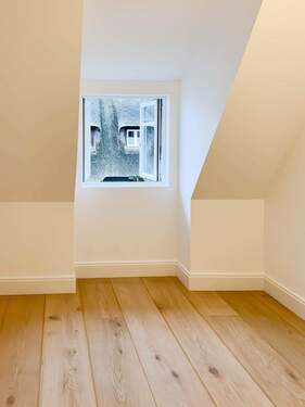 Schlafen 1 im OG.jpg - 