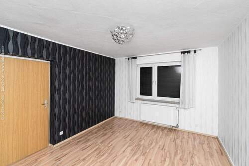 Wohnzimmer EG - 9 Zimmer Mehrfamilienhaus, Wohnhaus in Langen (Hessen)