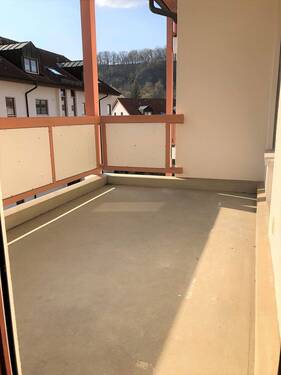 Balkon.jpg - 2 Zimmer Etagenwohnung in Freital
