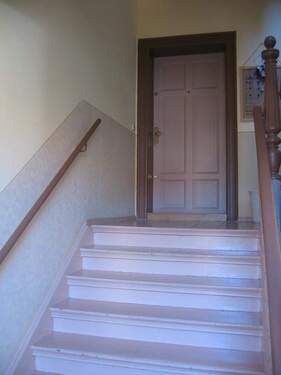 07-02-21 Eingangstür.JPG - 2 Zimmer Etagenwohnung zur Miete in Markkleeberg