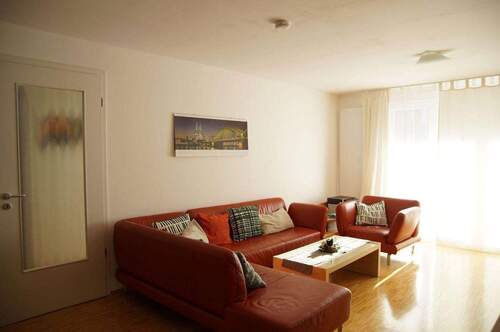 Wohnbereich - Etagenwohnung mit 88,50 m&sup2; in München zum Kaufen