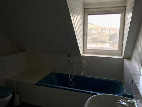 Bad - Wohnung 2.OG - 