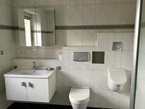 Bad - Wohnung 63 qm - 