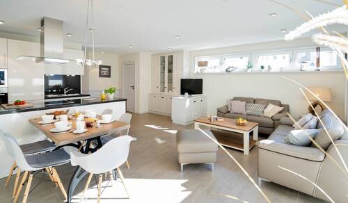 Gesamtübersicht Wohn- Esszimmer.jpg - Etagenwohnung mit 92,00 m&sup2; in Sylt zum Kaufen