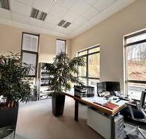 KL-Betzenberg - Citynahe Büroräume mit Parkmöglichkeiten in Top-Zustand - Kaiserslautern Innenstadt