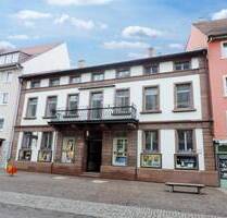 Laden-, Büro-Praxis-Kanzleiräume im Erdgeschoss - hochparterre in 1A Lage in der Villinger Altstadt - Villingen-Schwenningen