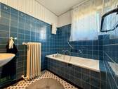 Obergeschoss: Bad - 