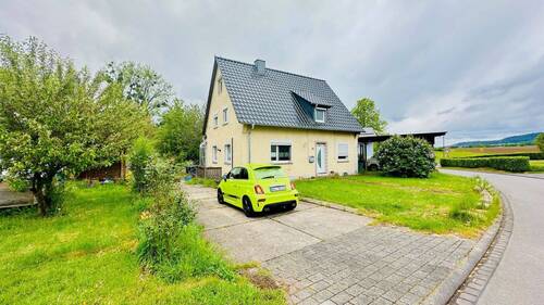 Panorama Ansicht - 6 Zimmer Einfamilienhaus zum Kaufen in Hetzerath