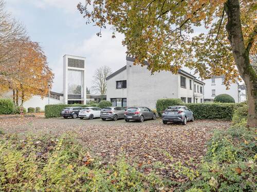 Außenansicht der Kirchenliegenschaft - Potenzial auf Erbpachtgrundstück: Kirchenliegenschaft mit vielerlei Nutzungsmöglichkeiten in Hagen