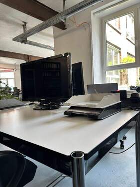 Schreibtischplätze - Büro in Köln