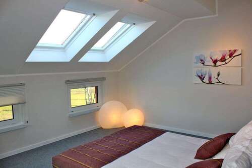 378077_301128406606238_8160902 - 