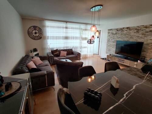 Wohnzimmer - 3 Zimmer Etagenwohnung zum Kaufen in Bielefeld