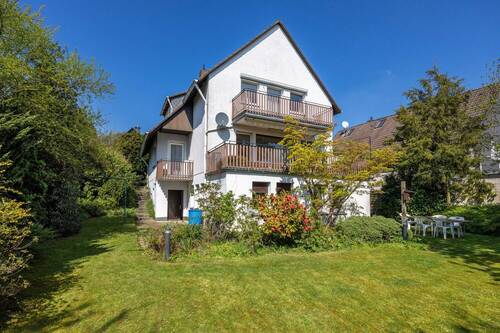 Hausansicht Garten - 