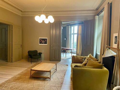 Wohnzimmer - 5 Zimmer Etagenwohnung in Hamburg