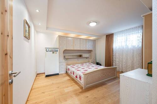 Schlafzimmer UG - 