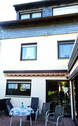 Ansicht auf die Terrasse - 7 Zimmer Reihenendhaus in Köln