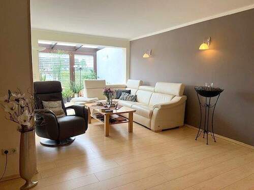 Wohnbereich - 4 Zimmer Einfamilienhaus zum Kaufen in Güstrow