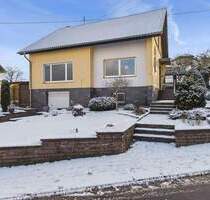 SCHWEMLINGEN: WOHNHAUS MIT GARTEN IN TOP-LAGE! - Merzig-Schwemlingen