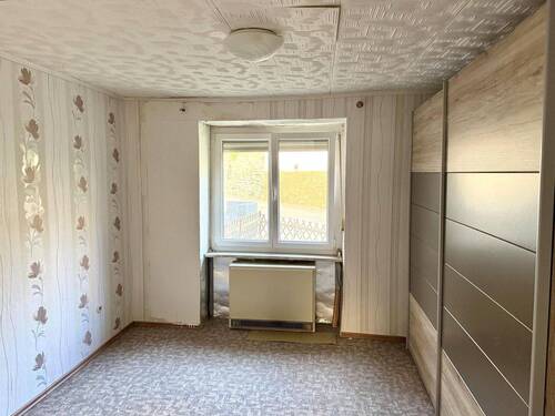 Zimmer - Einfamilienhaus mit 60,90 m&sup2; in Hefersweiler zum Kaufen