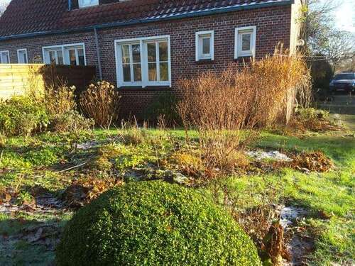 Hausansicht -Rückseite - Mehrfamilienhaus, Wohnhaus mit 140,00 m&sup2; in Wittmund zum Kaufen