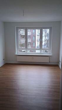 Wohnzimmer - 1 Zimmer Etagenwohnung in Hamburg