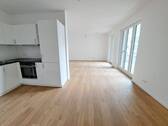 Wohnzimmer - 3 Zimmer Etagenwohnung zur Miete in Leipzig