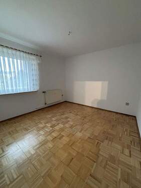 Schlafzimmer 2 - Etagenwohnung mit 75,00 m² in Soltau zur Miete