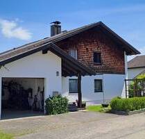 EINMALIGE GELEGENHEIT: Gehobenes Einfamilienhaus mit traumhaftem Garten in Mauerberg bei Garching! - Garching an der Alz Theresienleite