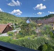 Charmantes 1–2-Familienhaus mit Einliegerwohnung in ruhiger Wohnlage-ideal für Familien oder Mehrgenerationen - Unterreichenbach Dennjächt