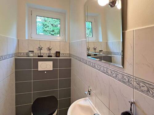 schön gestaltetes Gäste-WC - 