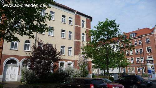 Bild 1 - Schöne 2-Raum-Wohnung im sanierten Gründerzeithaus nahe dem Erfurter Stadtzentrum