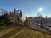 Ausblick - 4,5-Zimmer-Wohnung im 1.OG mit Garage und Balkon in sehr ruhiger Lage von Konstanz-Königsbau