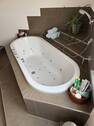 Badewanne mit Whirlpool - 