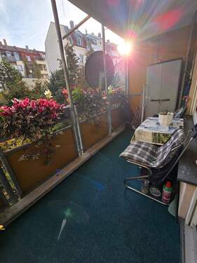 toller Balkon - Schöne 2 Zimmer Wohnung mit tollem Balkon in NürnbergNibelungen